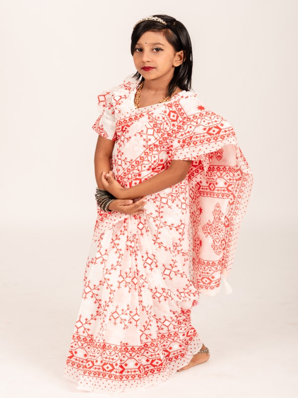 Red & White Half Silk Block Print Kids Ready Saree (5)