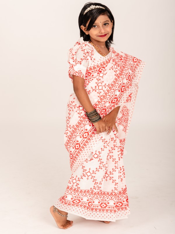 Red & White Half Silk Block Print Kids Ready Saree (6)